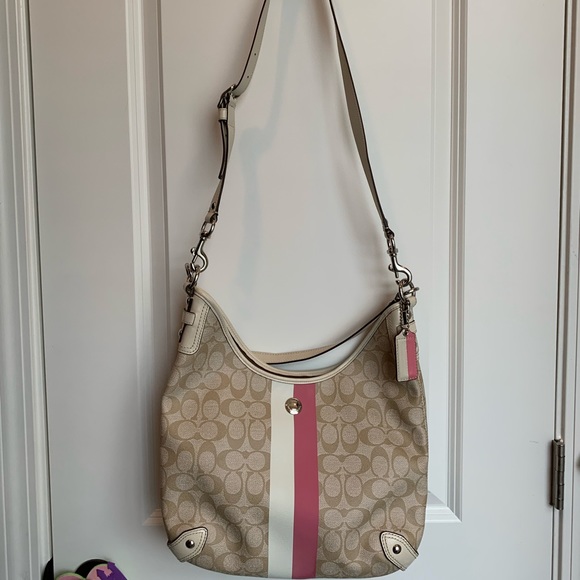 New Coach Shoulder/Tote Bag (2 straps included), Cream/Tan/Pink in color! New! - Picture 2 of 9